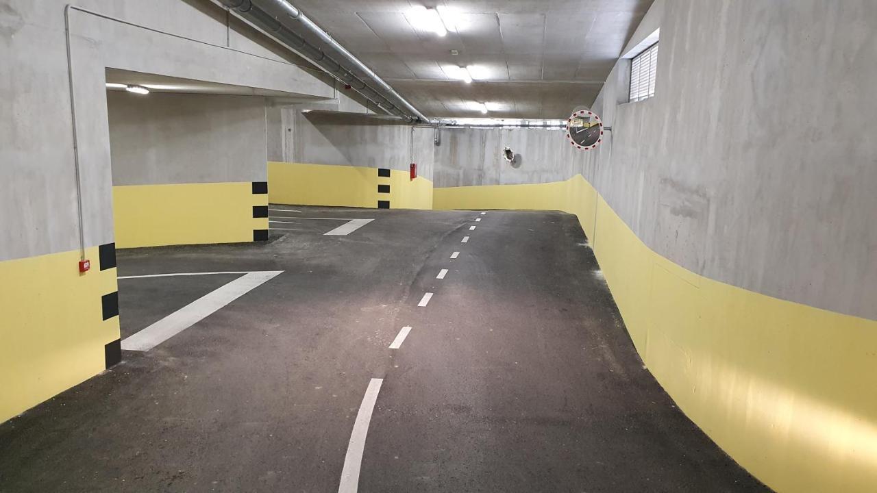 Luxury Apartment 4Seasons With Garage Split Zewnętrze zdjęcie
