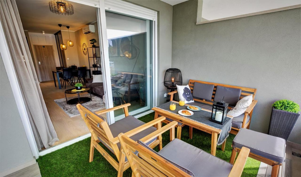Luxury Apartment 4Seasons With Garage Split Zewnętrze zdjęcie